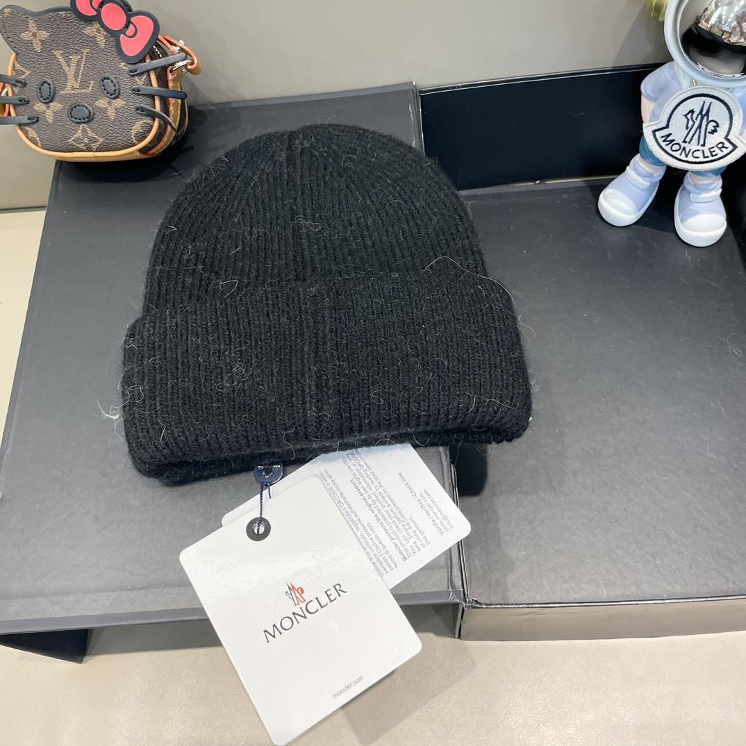 Moncler Caps